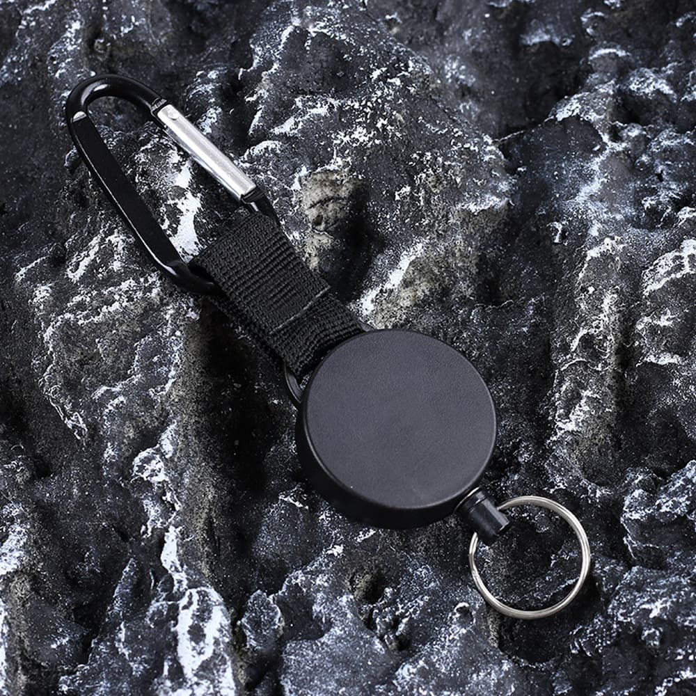 Multi-function Retractable Clip Fishing Retractable Lanyard Sea Fishing Rock Fishing Gear Lure Accessory Outdoor Easy Pull Keychain