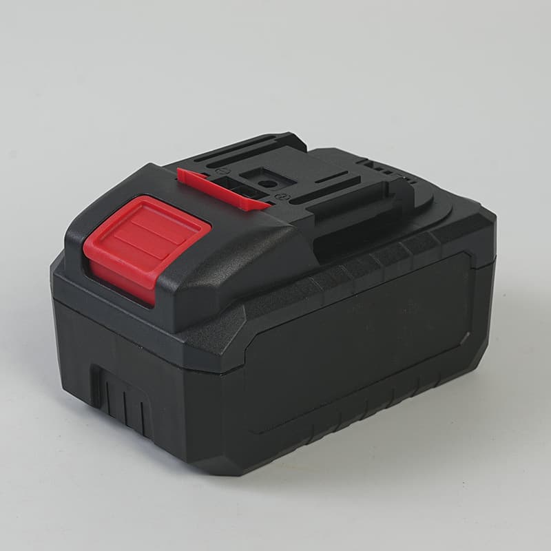 Lithium-ion battery packs for power tools, Makita plug-in cordless drills, electric wrenches, and high-capacity lithium-ion battery packs.