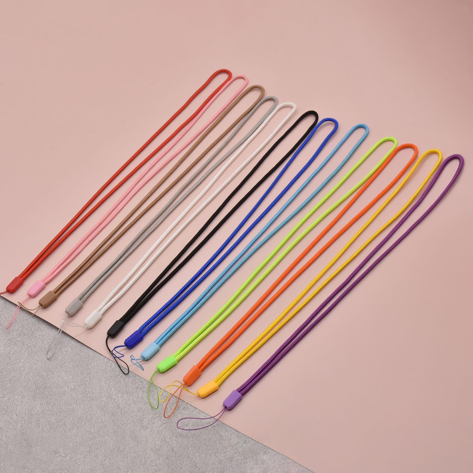 Long 3MM neck phone lanyard creative USB drive hanging accessory, anti-drop ornament for fans, cups, ID card sleeves.