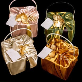 Bridesmaid Wedding Favor Gift Box Empty Box, High-End Practical Gift, Wedding Packaging Box, Handheld Basket and Bag