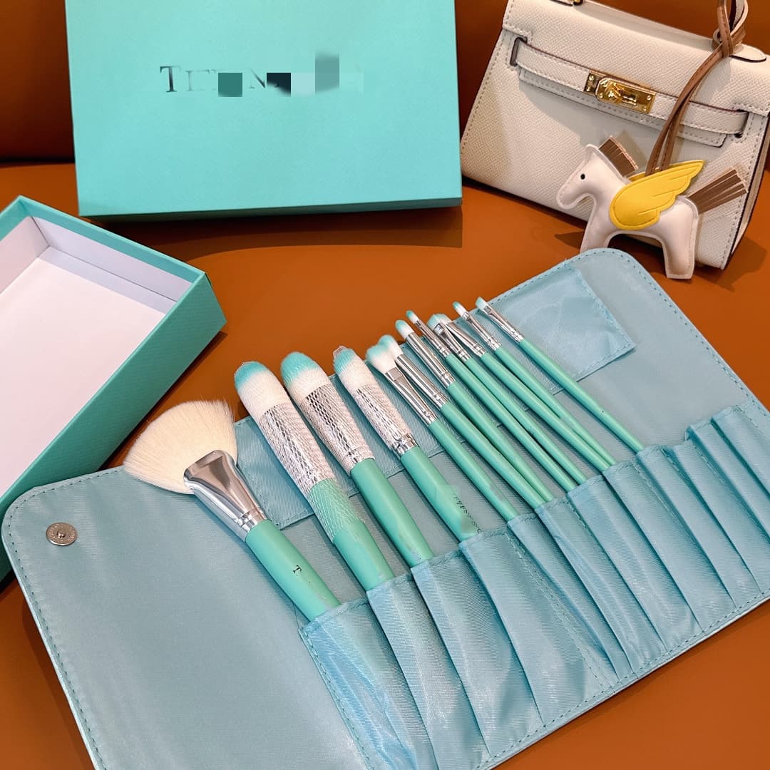 High-End Makeup Brushes 12-Piece Candy Color Set Concealer Contour Highlighter Loose Powder Brush Beauty Tool Brush Gift Box