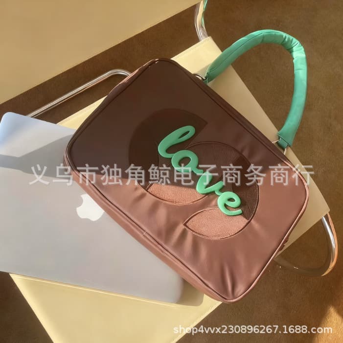 2024 Hot Selling Shoulder Bag with Coffee Color Block Design, Suitable for Apple 14-inch and 16-inch Laptops, Shockproof and Versatile (Horizontal/Vertical Use)