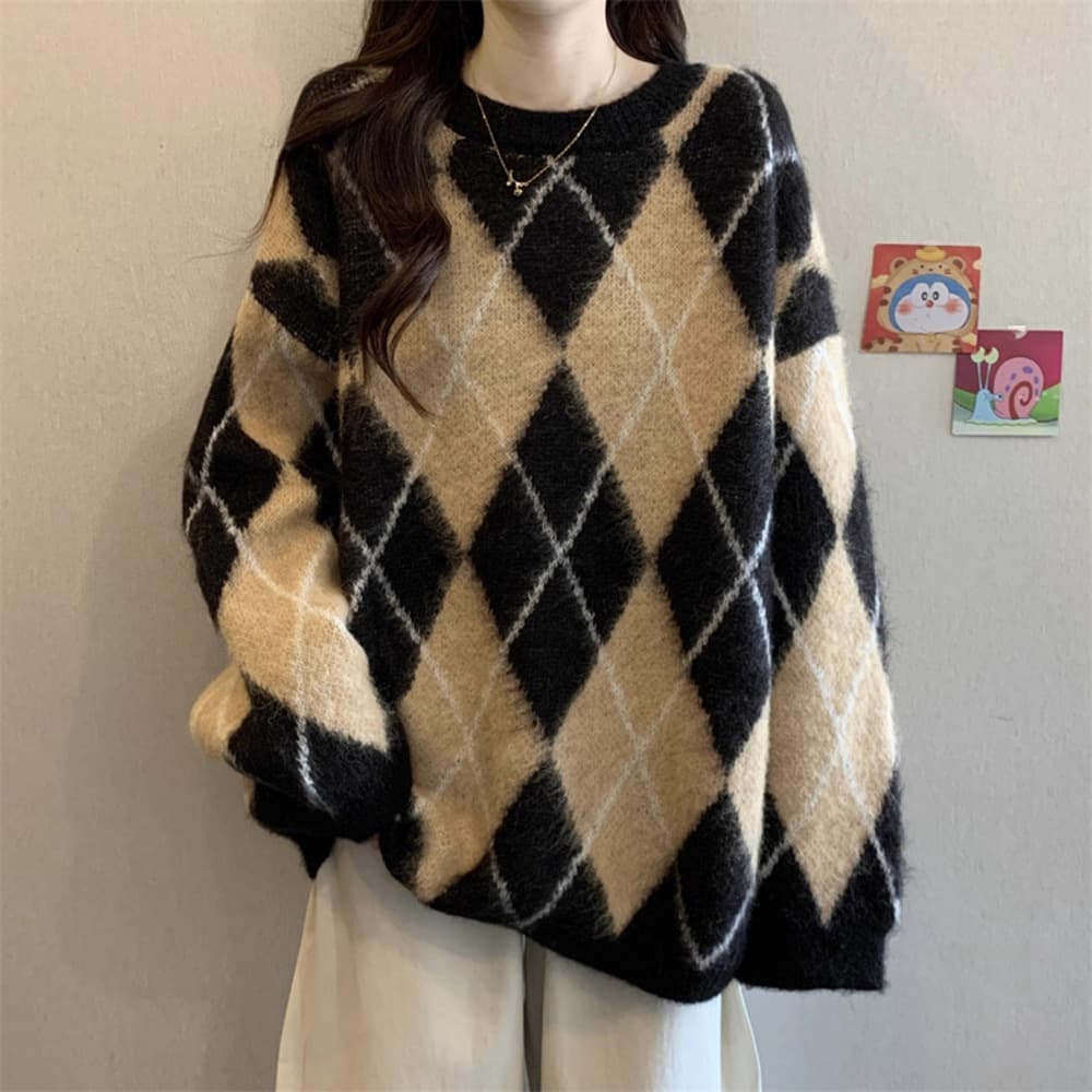 Vintage Contrast Diamond Pattern Pullover Sweater for Women, New Fall/Winter Loose Fit, Elegant and Relaxed Style, Soft Knit Top