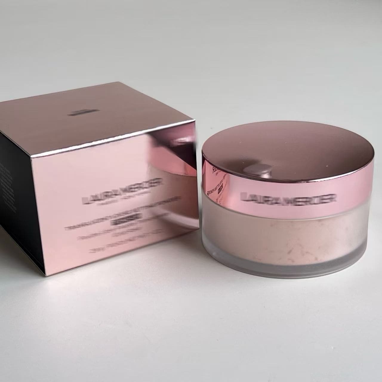 [Cross-border foreign trade] Luolami loose powder black box packaging soft light transparent powder setting powder 29g spot advantage