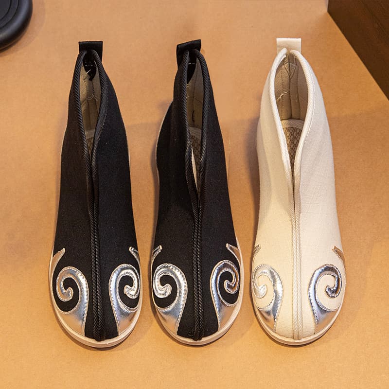 Boys' Hanfu Shoes Autumn and Winter Ancient-style Hanfu Boots, Ancient Chinese-themed Children's Embroidered Shoes, Fleece-lined Traditional Beijing Cloth Shoes