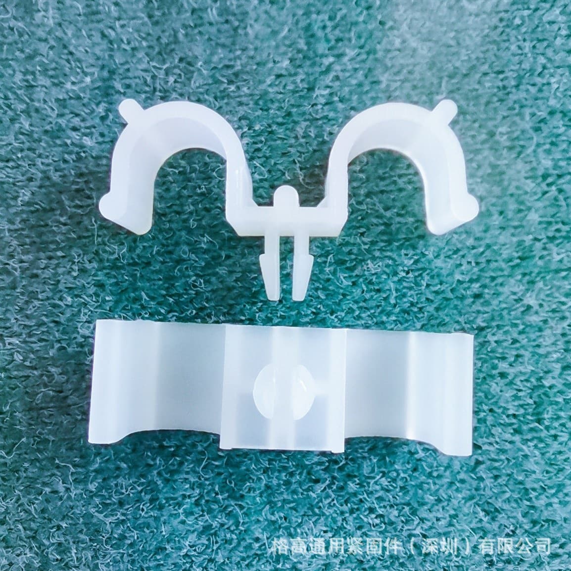 Eco-Friendly Nylon Natural Color Capacitor Fixing Base GDHURC, Single/Double-End Capacitor Quick Fixing Clips, Bat Clips