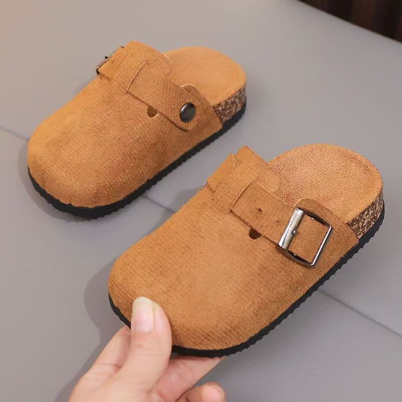 Birkenstock children's shoes, new spring/autumn/winter style, flat-soled, closed-toe slippers for children and toddlers, suitable for outdoor and home use.
