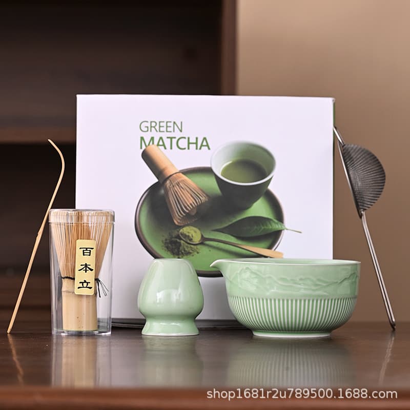 Vertical-pattern matcha set with standing whisk, matcha bowl, filter spoon, tea scoop, and ceramic accessories for cross-border use