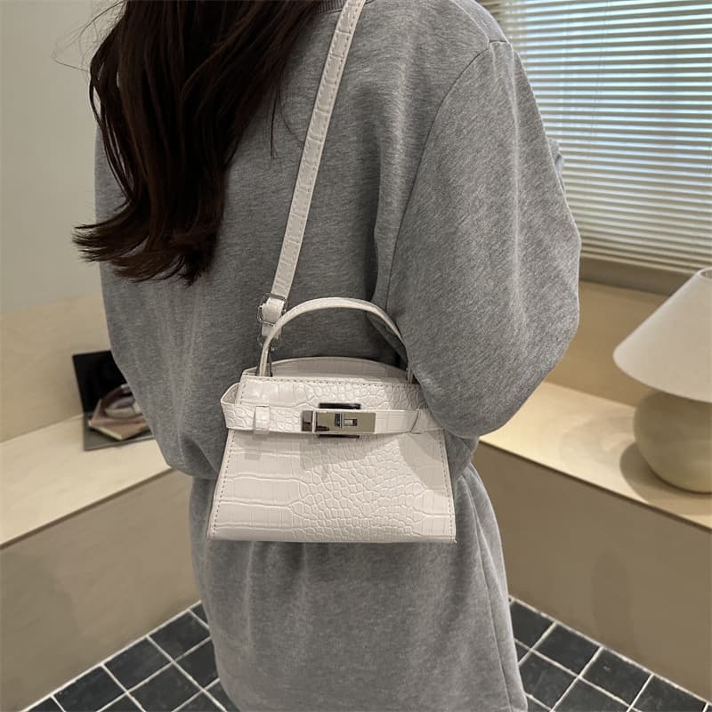 Trendy super popular hand-carrying Kelly bag for women 2025 new versatile fashion crossbody bag foreign style crossbody small square bag white