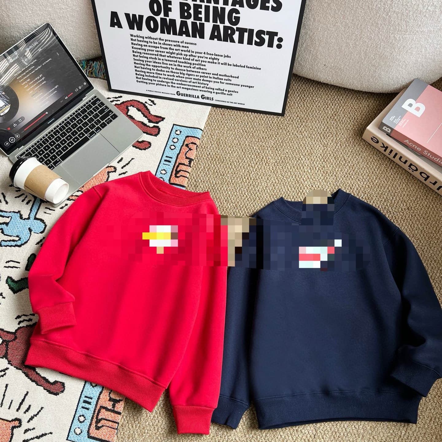Children's sweatshirts with fleece lining for boys and girls, new winter style for 2025, long-sleeved sports tops for medium and large children.