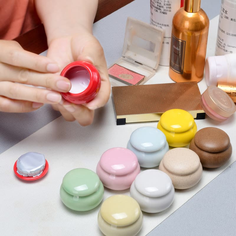 Mini Ceramic Tea Canister Makeup Powder Lipstick Storage Jar Airtight Cosmetic Container Tea Storage Box Home Goods