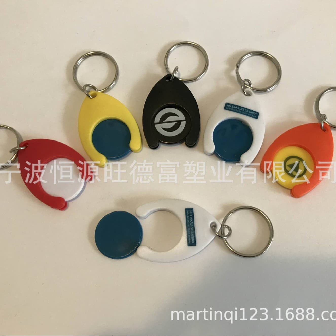 Manufacturer supplies Amazon's best-selling Euro Clip European and American Supermarket Trolley Keychain Token Buckle Dual Currency Token Clip