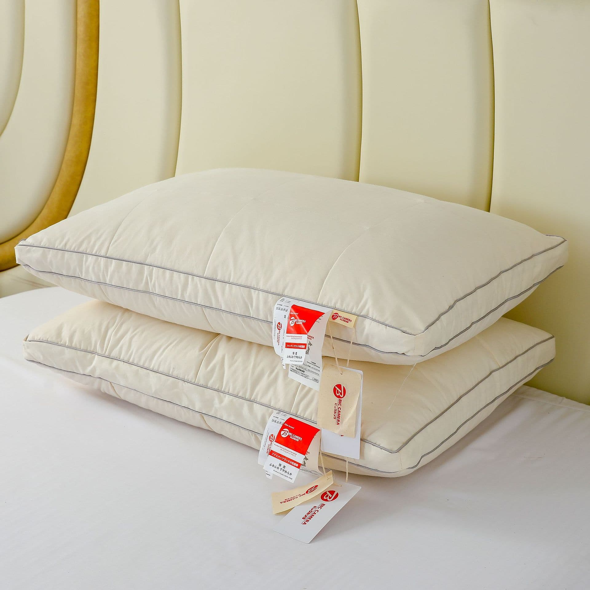 Testable all-cotton original cotton, mulberry silk, down feather pillow cores, five-star hotel pillows for cervical care and sleep aid.