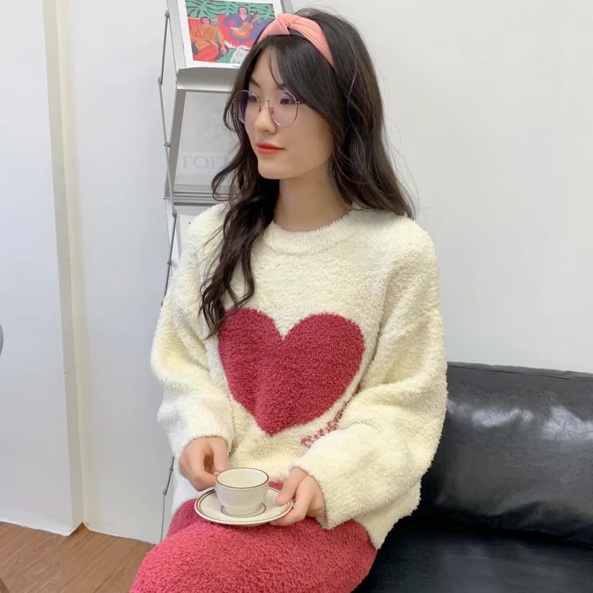 Soft and Cozy Pajama Set with Sweet Heart Print, Thick Coral Fleece for Fall and Winter, Drop Shipping Available