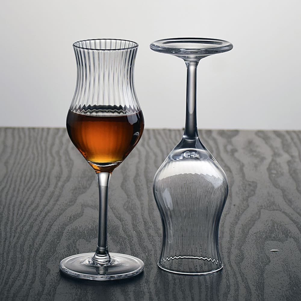 Crystal glass whiskey cup scent cup striped tulip cup goblet light luxury European style vertical edge goblet