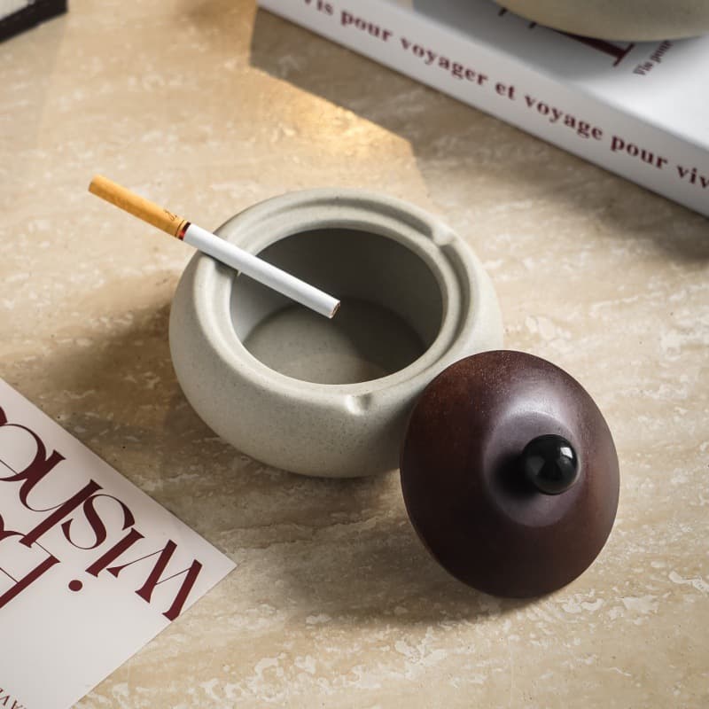 Rustic Ceramic Ashtray with Simple Wooden Lid, Creative Trendy Home Office Decorative Piece for Living Room