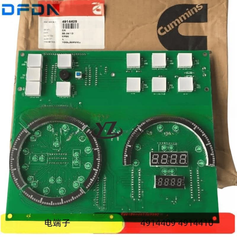 Cummins Engine Digital Display Instrument Box Host Display Panel 4914409 4914410