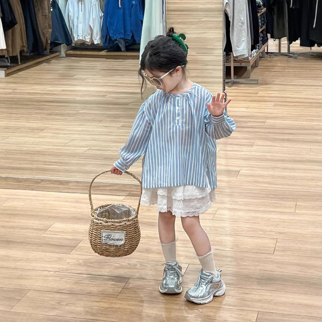 2025 Spring Girls' Casual Loose Round Neck Blue Vertical Stripe Long Sleeve Shirt + White Lace Skirt