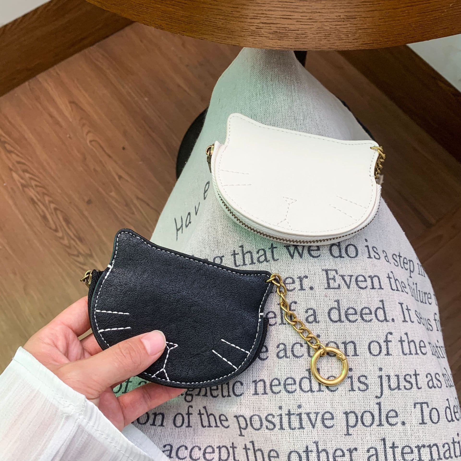 Cat Coin Purse Female Student Hot Selling Key Bag Bank Card Bag Headphones Lipstick Storage Bag Soft Leather Bag Pendant