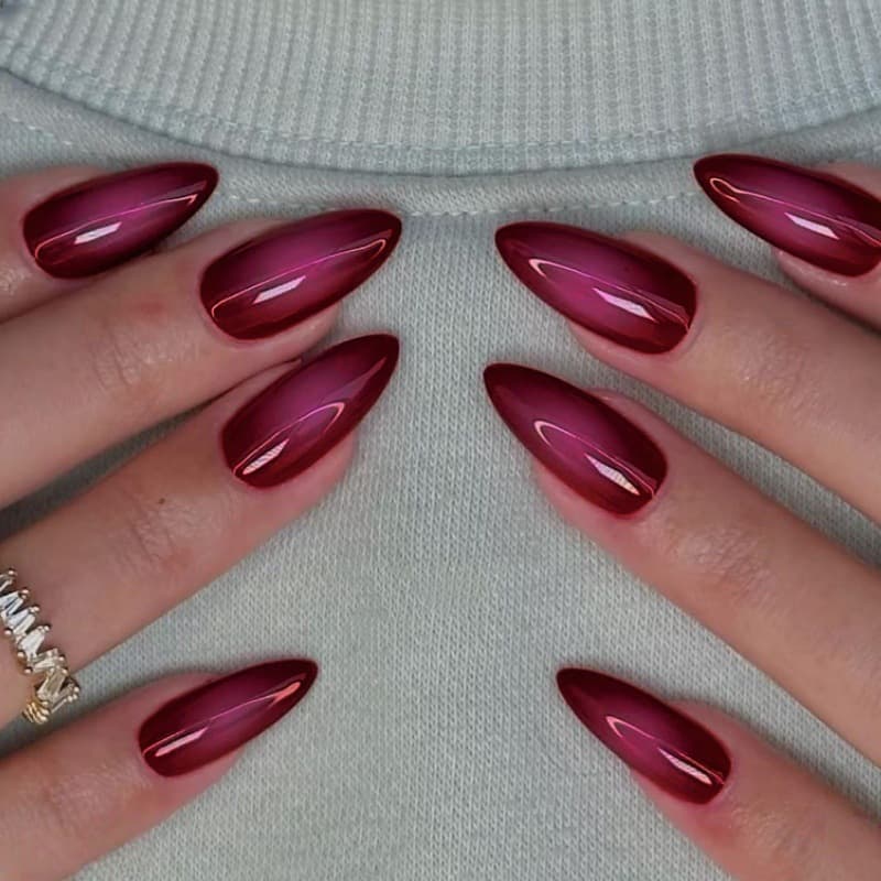 Y2K 24-Piece Almond Press-On Nail Art Red Gradient Decorative Fake Nails Set