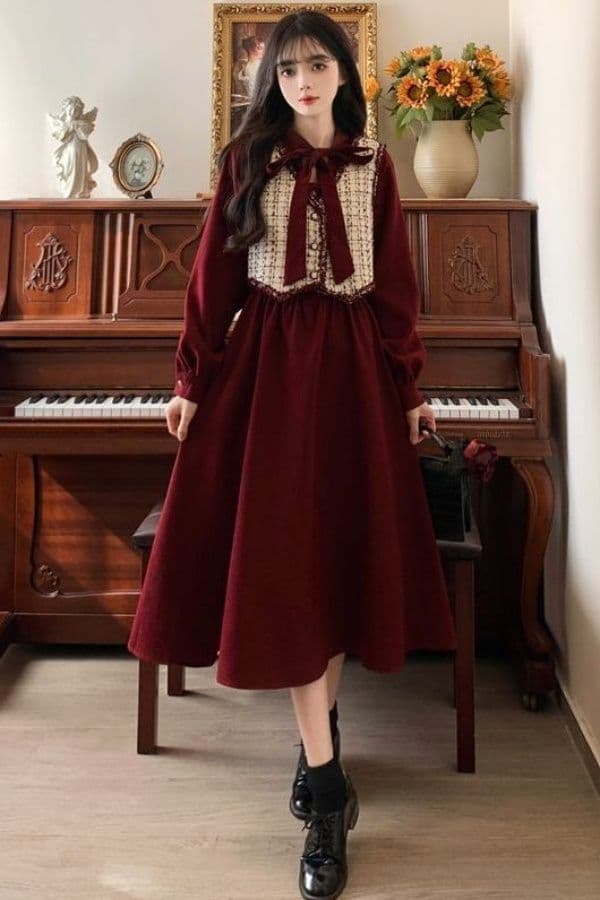 Chanel-style two-piece vest and skirt set, 2025 autumn/winter plus-size women's preppy style red corduroy dress.