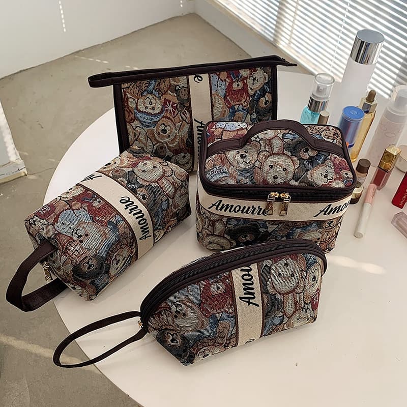 Cute Cartoon Bear Cosmetic Bag Women's Large Capacity Portable Toiletries Bag Travel Storage Bag Portable Lightweight Storage Bag