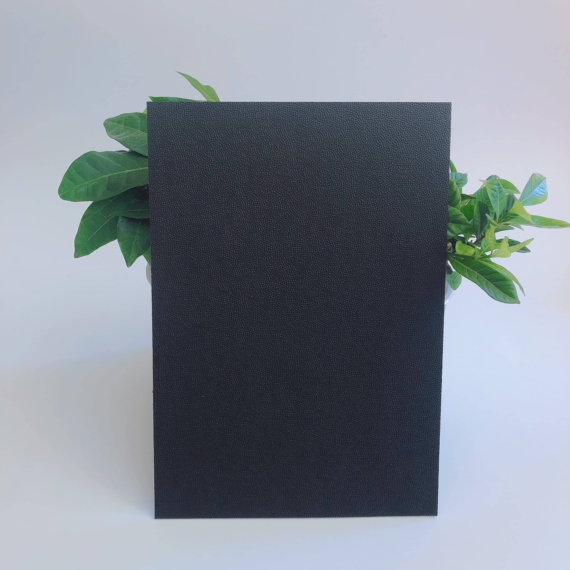 Source manufacturer PE black plastic sheet luggage padding packaging inner support board black PE sheet