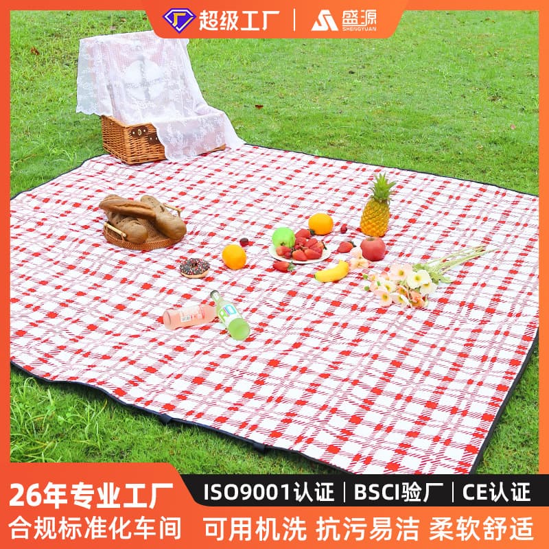 Outdoor camping picnic mat moisture-proof thickened tent floor mat portable anti-fouling machine washable camping picnic blanket