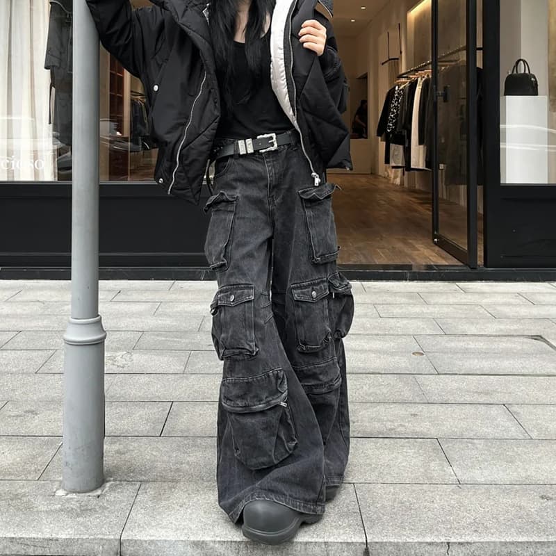 American heavy industry multi-pocket splicing niche design handsome work jeans men's versatile casual flared trousers