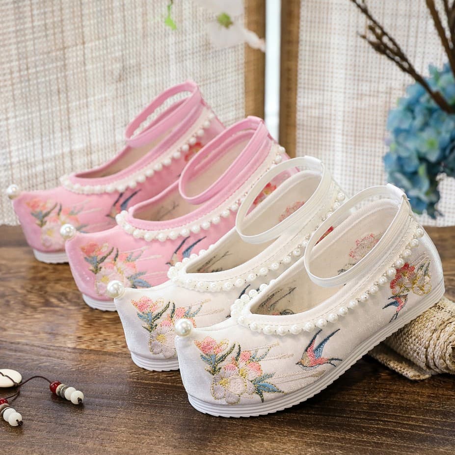 Children's Flat Shoes for Girls Hanfu Shoes Kids Embroidered Shoes Old Beijing Cloth Shoes Baby Costume Performance