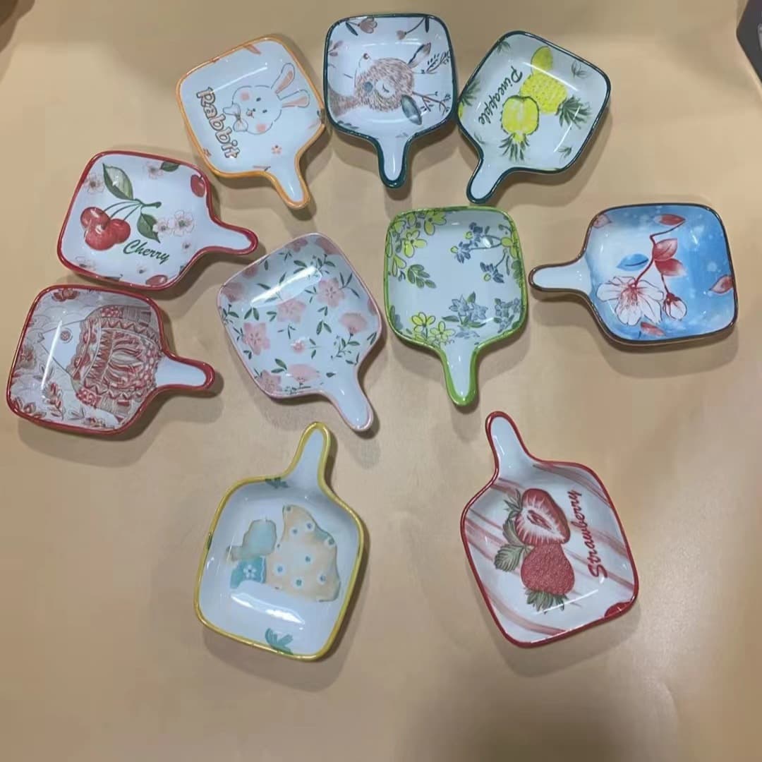 Ceramic Cartoon Small Saucer Cute Dipping Dish Home Soy Sauce Dish Appetizer Plate