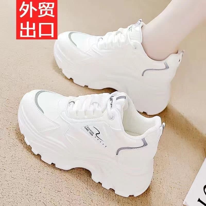 Thick-Soled Height-Increasing Women's Chunky Sneakers 2025 Spring/Autumn Versatile Dad Shoes for Petite Women Fashion Travel Shoes