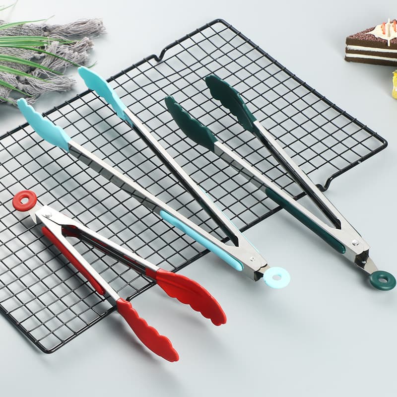 Multi-Functional Nylon Food Tongs for Kitchen Use, Stainless Steel Bread Tongs, BBQ Tongs, and Popular Steak Tongs