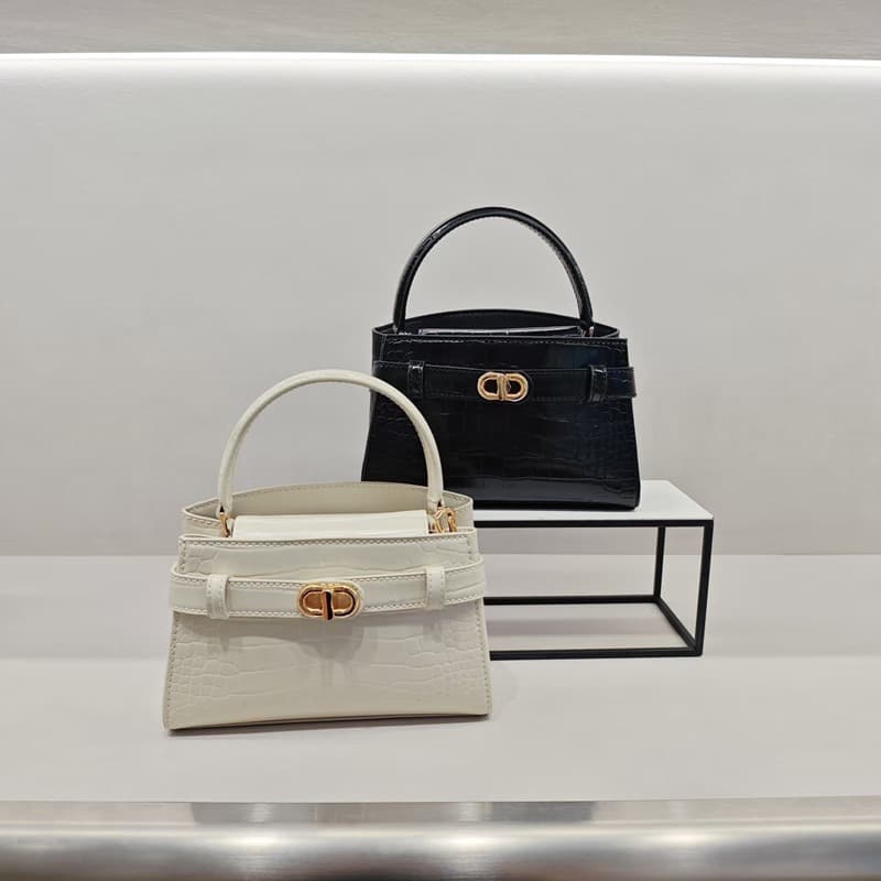 Niche Premium 2026 New Small C Logo Kelly Bag Crocodile Embossed Handheld Shoulder Crossbody Bag for Women