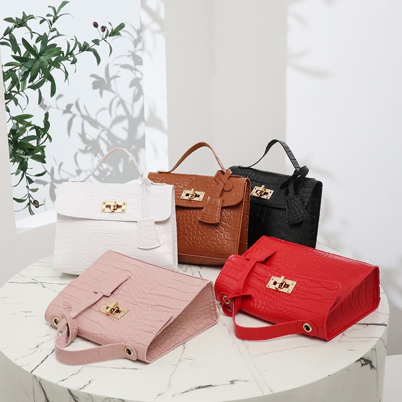 Crocodile pattern small square bag 2023 new fashion foreign trade bag women's bag wholesale casual outdoor shoulder bag Kelly bag
