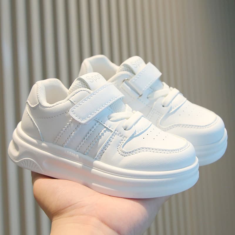 Children's Lightweight White Casual Shoes 2025 Spring/Autumn Wear-Resistant Versatile Boys' Sports Shoes Breathable Comfortable Skate Shoes