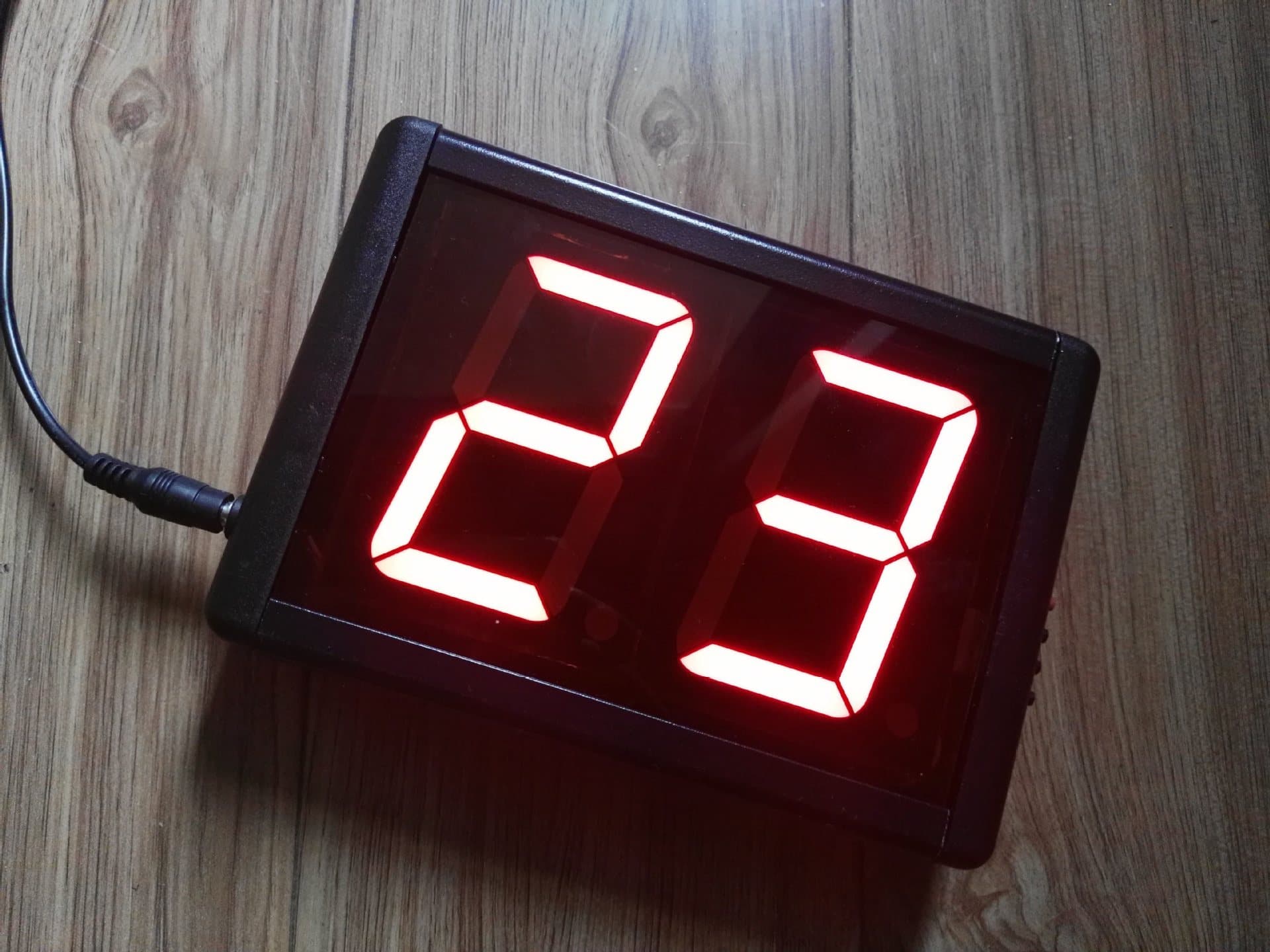 Two-digit digital display/temperature/humidity/counter/timer//positive timing large characters