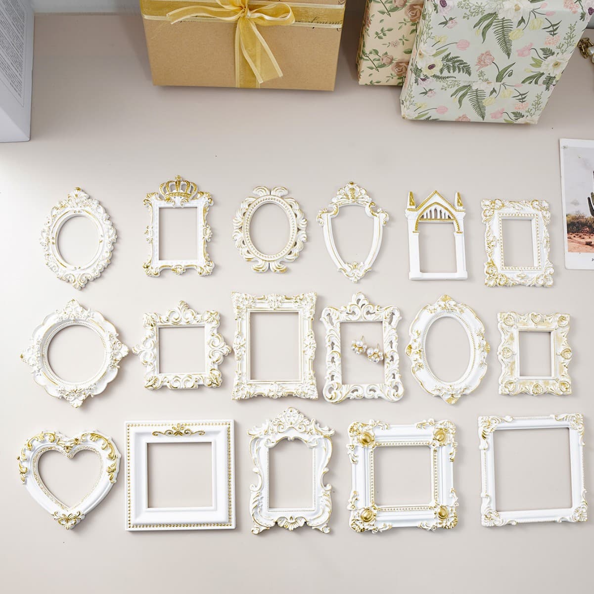 Cross-border ins style retro resin photo frame light luxury carved jewelry photo props wedding photography decoration space