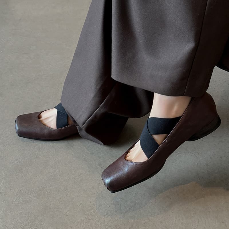 No Label, Can Be Shipped Directly~2026 New Model Pig Nose Shoes with Cross Elastic Straps and Chunky Heels for Women