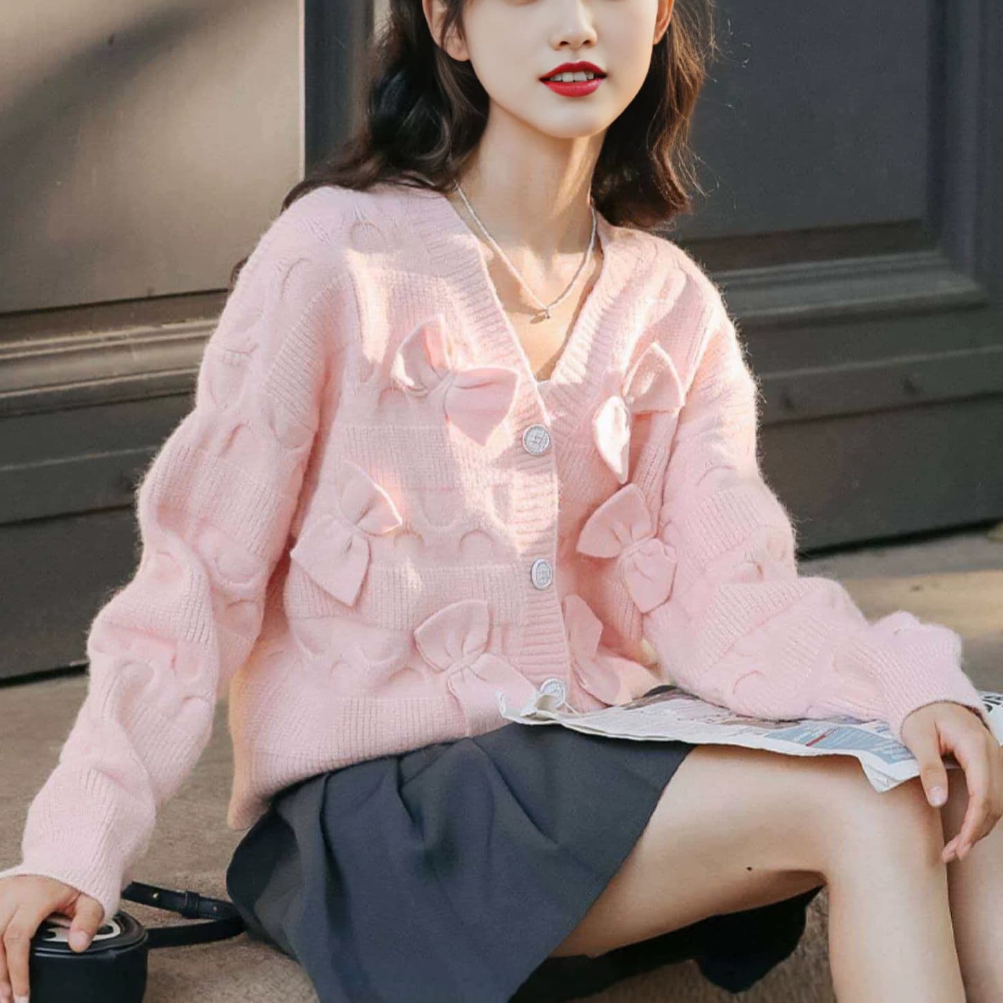 Bow-Decorated V-Neck Knit Cardigan for Women, Soft Textured Cable Knit Sweater Jacket, Gentle Style for Autumn and Winter Outerwear