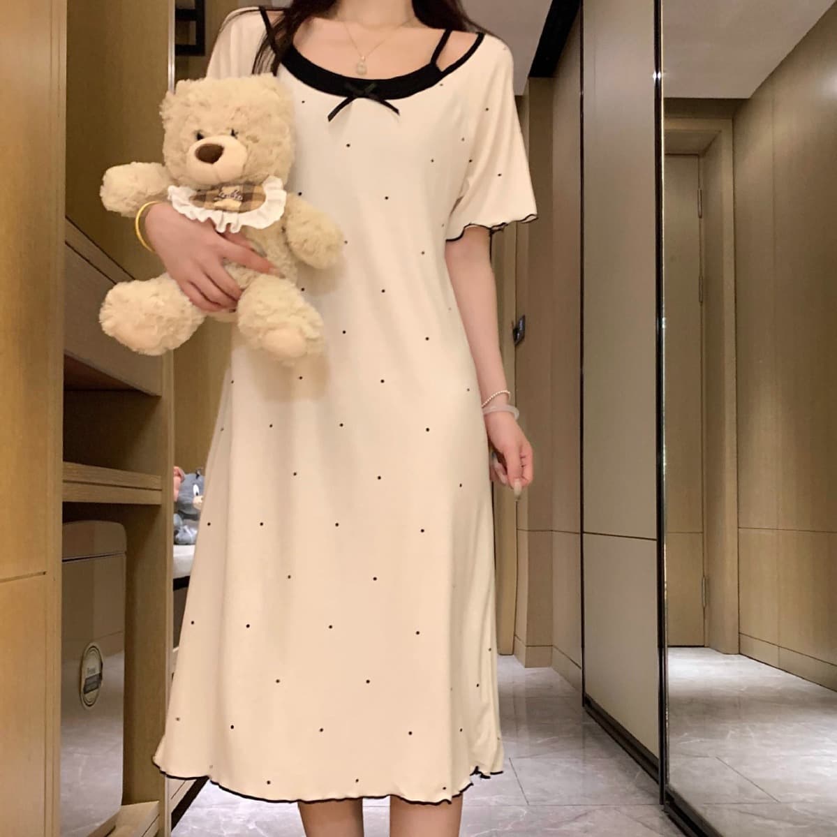 Short-sleeved suspender nightgown for girls to wear outside in summer 2024 new style pure desire pajamas home wear 2024 new style