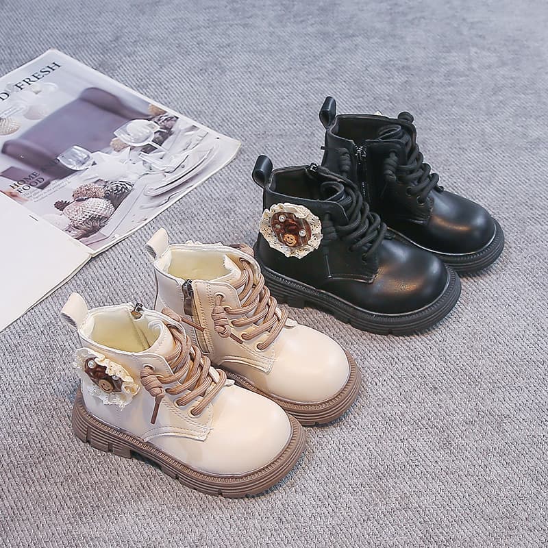 Children's Martin Boots 2026 Autumn Winter New Little Girl Single Boots Embroidered Princess Boots Baby Girl Mid-Calf Boots