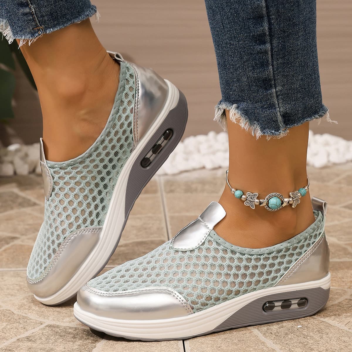 Large Size Women's Shoes Spring Summer New Fashion Rocker Shoes for Women Chunky Sole Breathable Comfortable Casual Shoes Walking Shoes Foreign Trade