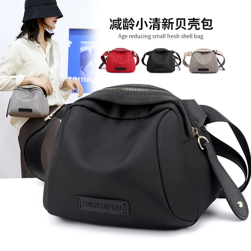 New Women's Shoulder Bag Crossbody Bag Nylon Fabric Bag Ethnic Style Fashion Cloth Bag Trendy Bag Drop Shipping