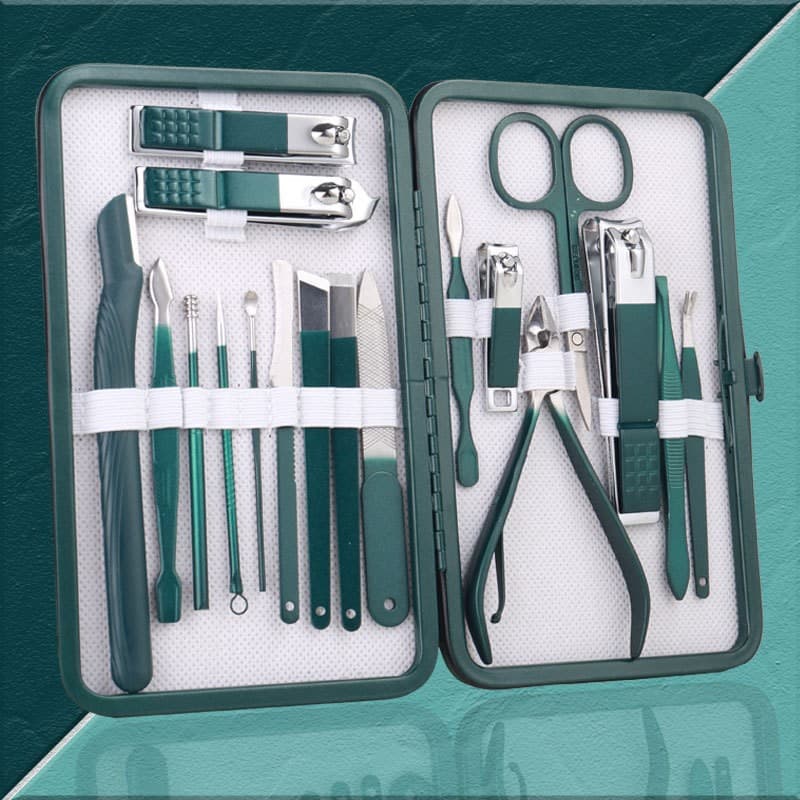 Factory Wholesale Nail Clipper Set Manicure Pedicure Tool Kit Nail Scissors 18-Piece Beauty Tool Set