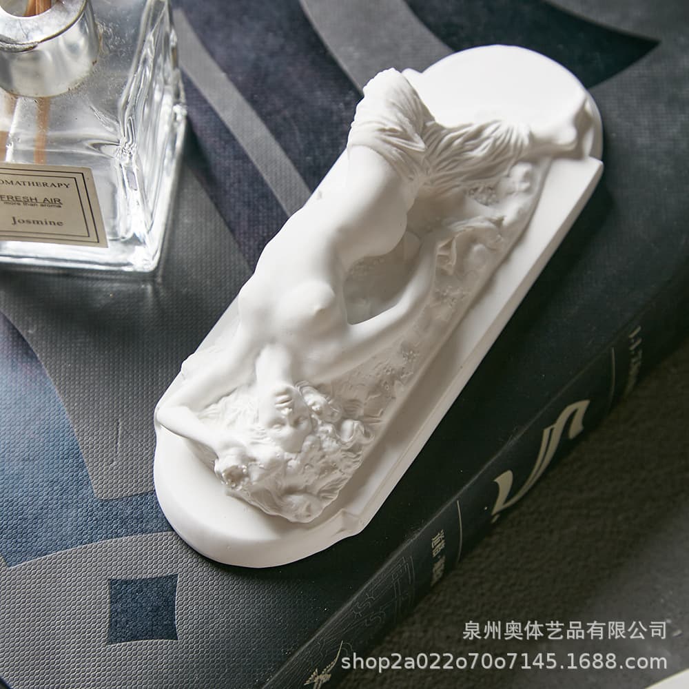 Nordic retro relief Roman European figure sculpture plaster statue home decoration art B&B desktop ornaments