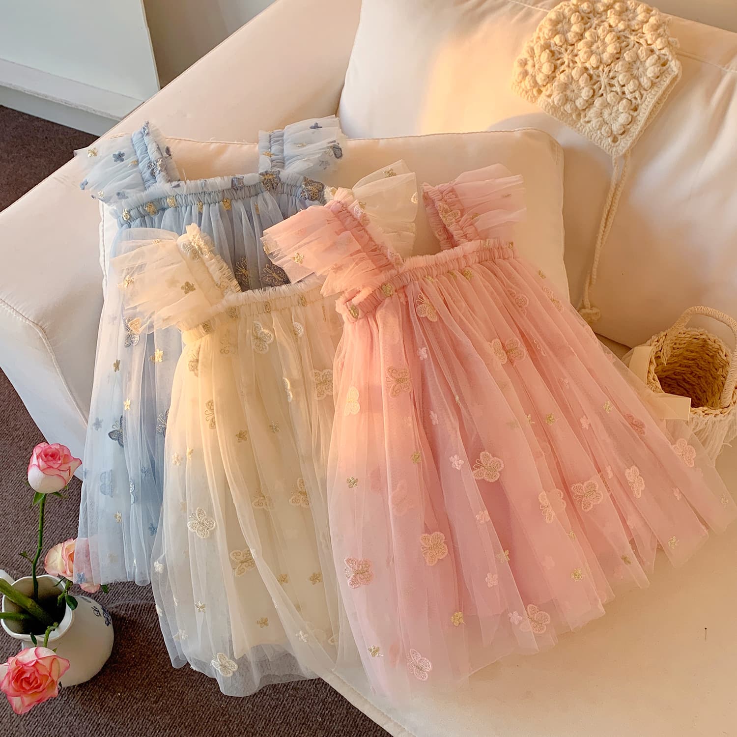 Summer Girls Mesh Dress Children Butterfly Strap Dress Baby Sweet Princess Dress Fashionable Puffy Dress