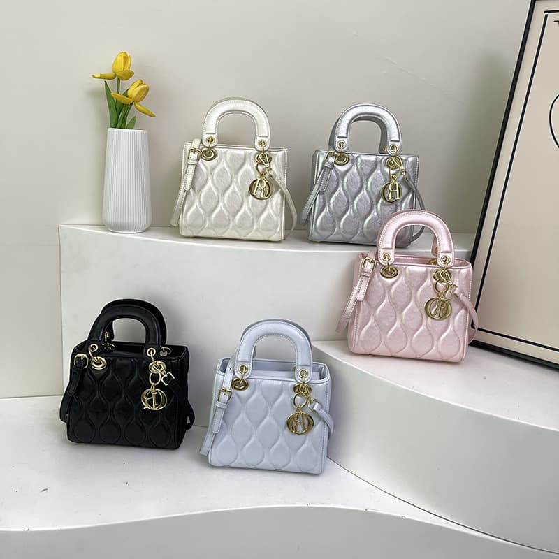 Patent Leather Shiny Lady Dior Bag Women's Diamond Quilted Stitching Handbag 2025 New Chain Fashion Shoulder Crossbody Bag for Women