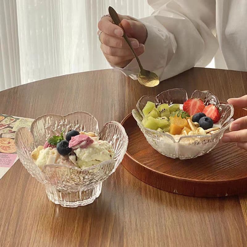 Vintage Petal Relief Transparent Glass Dessert Bowl, Household Fruit Bowl, Salad Bowl, Transparent Yogurt Bowl, Ice Cream Bowl