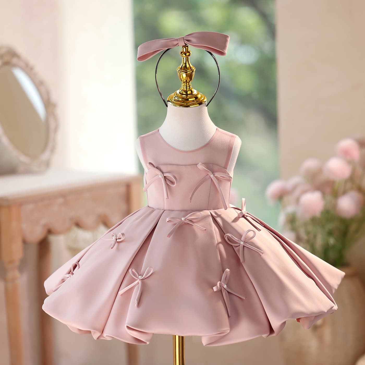 Girls birthday party dress high-end 2026 new children's host piano playing one-year-old princess dress